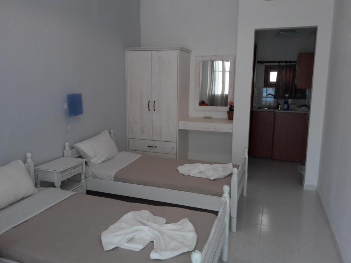 Κalamitsi Rooms&Apartments Κίμωλος Εξωτερικό φωτογραφία